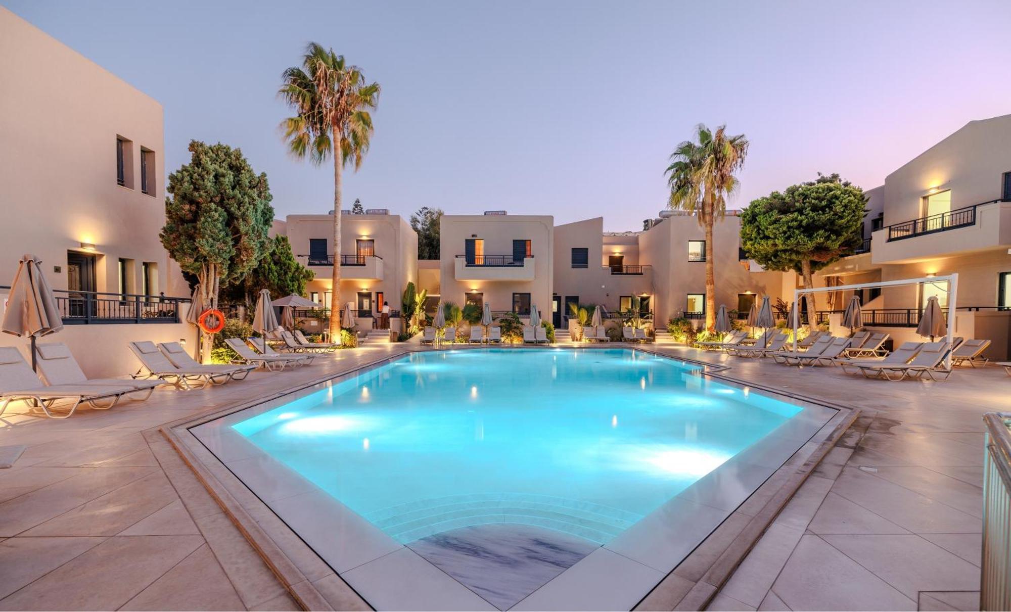 Blue Aegean Hotel & Suites Gouves Exterior photo